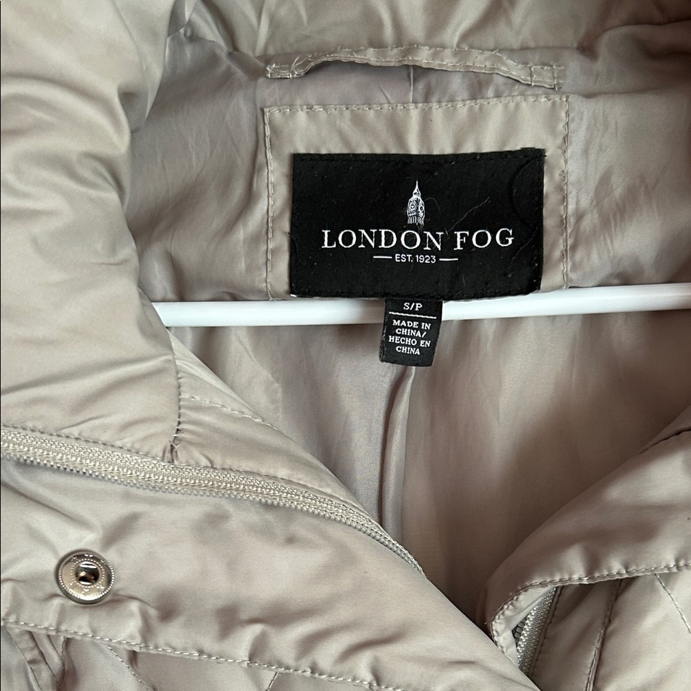 London Fog Women's Beige/Tan Quilied/Puffer Coat